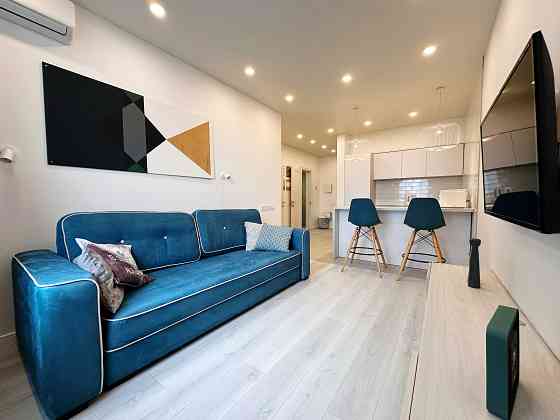 Оренда світла дизайнерська 1к квартира ЖК «Status Grad», Осокорки Киев