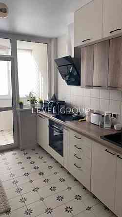 ГАРНА ЦІНА ! Продаю 1-к  ЖК Венеція вул.Самійла Кішки,19/14 м.Іподром Київ