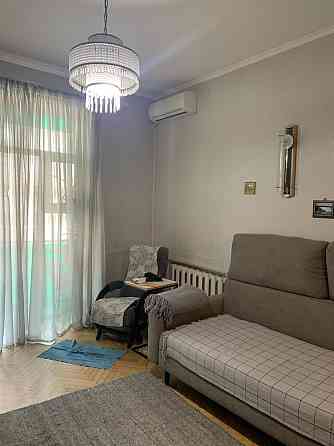 Двокімнатна в «сталінці» з ліфтом. Odesa