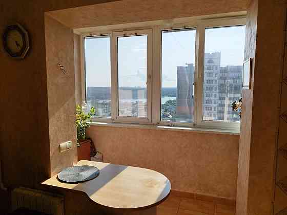 Продаж 1к квартири 42 м2,Єфремова 25 ( Уборевича),метро"Академмістечко Київ