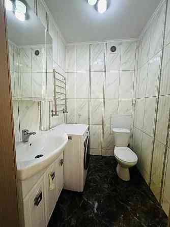 Пропонується до продажу простора 3-кімнатна квартира з капітальним Хмельницкий