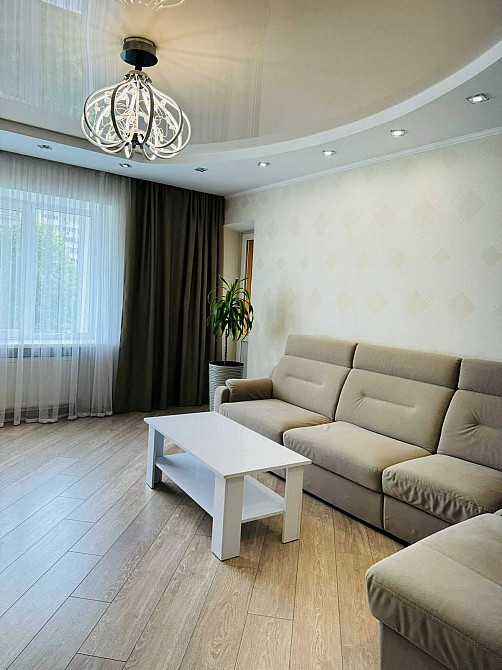 Пропонується до продажу простора 3-кімнатна квартира з капітальним Хмельницький - зображення 3