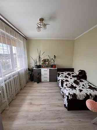 Продам 4-х кімнатну квартиру з меблями та поб. технікою (а/о) Бердичів