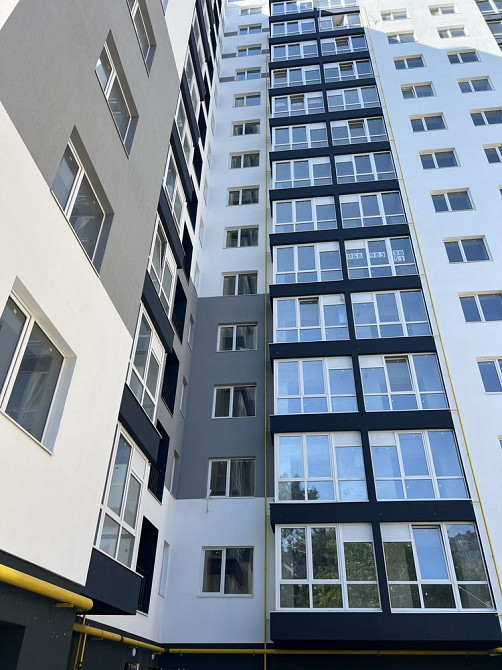 Продаж 2 кімн квартири ( власник) документи центр Івано-Франківськ - зображення 1