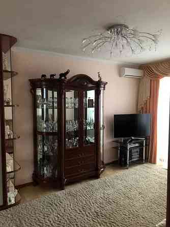 Продаж квартири 52м² пр-т Червоної Калини Маяковського Троєщина 87000$ Київ