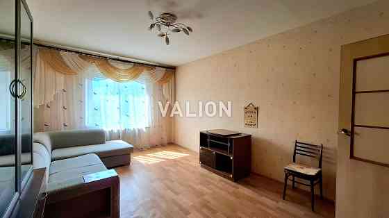 Продаж 2-кімнатної квартири з ремонтом Позняки вул. Драгоманова Київ