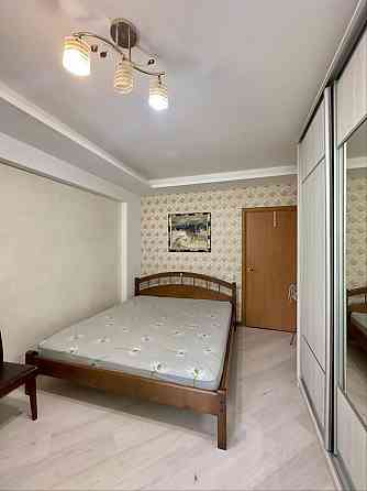 Простора 3-кімнатна квартира, район Автовокзалу Ровно