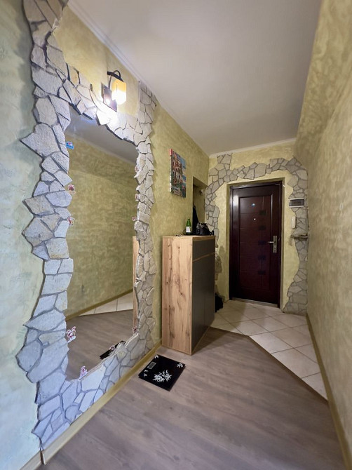 Простора 3-кімнатна квартира, район Автовокзалу Ровно - изображение 7