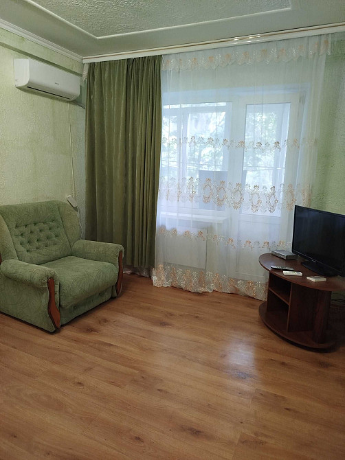 Оренда 1 кімнатної  квартири Кам`янське (Запорізька обл.) - зображення 2