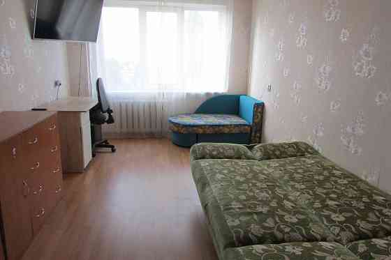 Станція метро Героїв Дніпра. вул. Озерна, 28 Киев