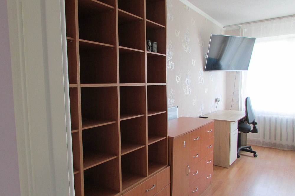 Станція метро Героїв Дніпра. вул. Озерна, 28 Киев - изображение 2