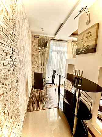 Однокімнатна сучасна від власника! Киев