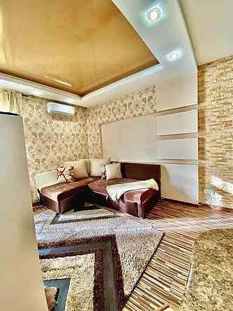 Однокімнатна сучасна від власника! Киев