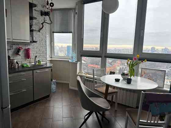 Квартира м.Вокзальна Киев