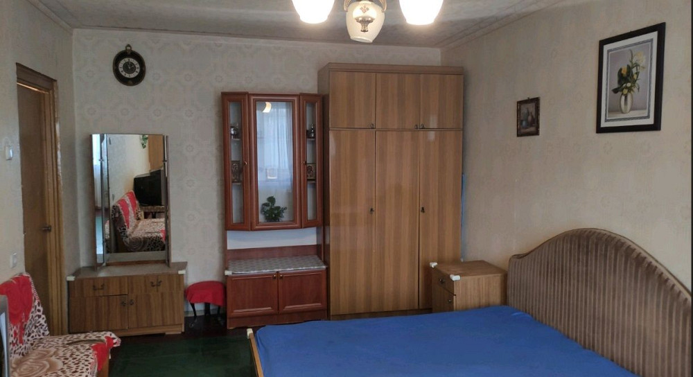 Аренда однокомнатной квартиры на левобережном Дніпро - зображення 1