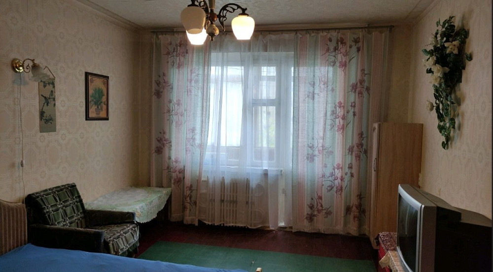 Аренда однокомнатной квартиры на левобережном Дніпро - зображення 2