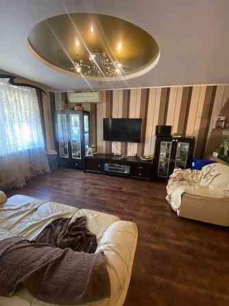 Продам трёхкомнатную квартиру Odesa