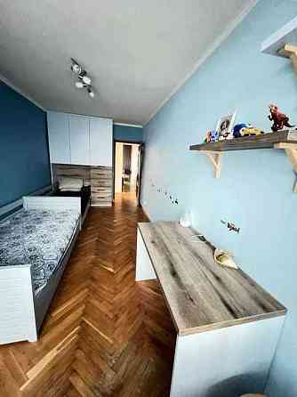 Продам 3к квартиру метро Левада.Цирк Харьков