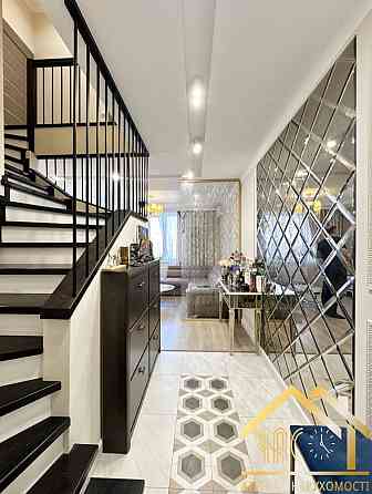 Продам сучасну 2 к затишну дворівневу квартиру ЖК  Озерний гай, Гатне Гатное