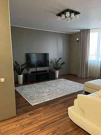 Продам Видоваю 3 квартиру в ЖК "Эдельвейс", м. Дворец Спорта Харьков