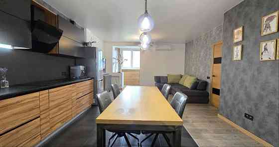 ‼️ЖК РОГАТИНСКИЙ‼️ЭКСКЛЮЗИВНЫЙ ремонт! 77 метров !две спальни Харьков