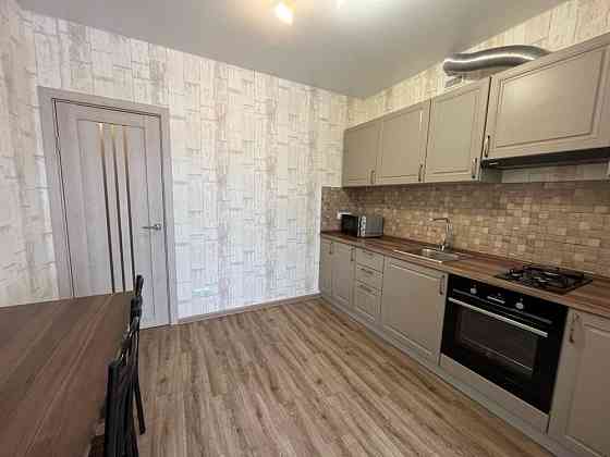 1-кімнатна в Комфорт Таун, стильна, готова до заселення Киев