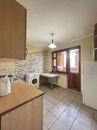 Оренда 1-к вул. Скрипника 15 м. Вокзальна 10 хв Соломʼянка Киев