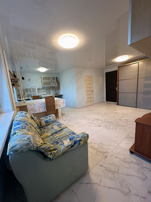 Сдам 2 комнатную квартиру с новым ремонтом на Соколе -1 д 8 Днепр - изображение 1