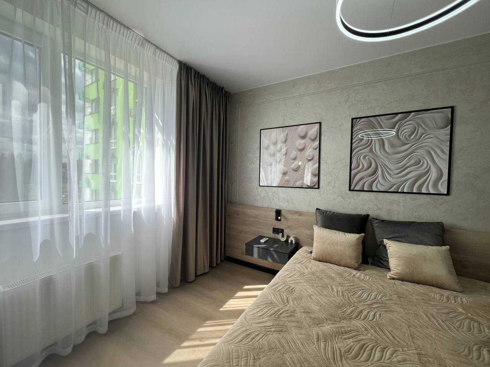 Довгострокова оренда квартири  вул. Виговського. метро Нивки Киев - изображение 1