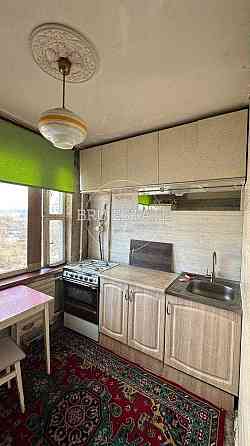 Продам 2к квартиру Стальського Перова воскресенський проспект Київ