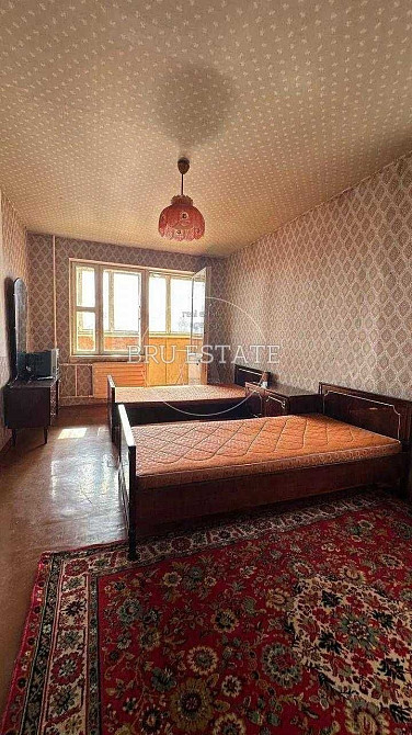 Продам 2к квартиру Стальського Перова воскресенський проспект Київ - зображення 1