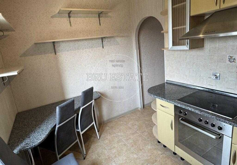 Продам 3к квартиру Троєщина Червоної Калини Маяковського Київ - зображення 2