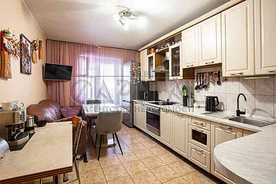 Продаж 3-кім квартири 92 м2 Драгоманова, 44а, Дарницький рн/ EN/ 中文 Київ