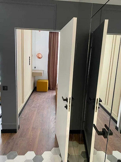 Продаж 1к квартири з ремонтом 48м2 в ЖК Seven Севен Осокорки Славутич Київ - зображення 6