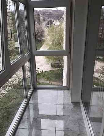 Продам однокімнату квартиру в м.Ізюм шикарний ремонт ! Ізюм