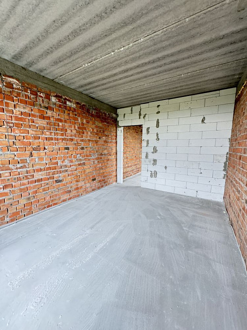 Велика однушка біля набережної Буча - изображение 4