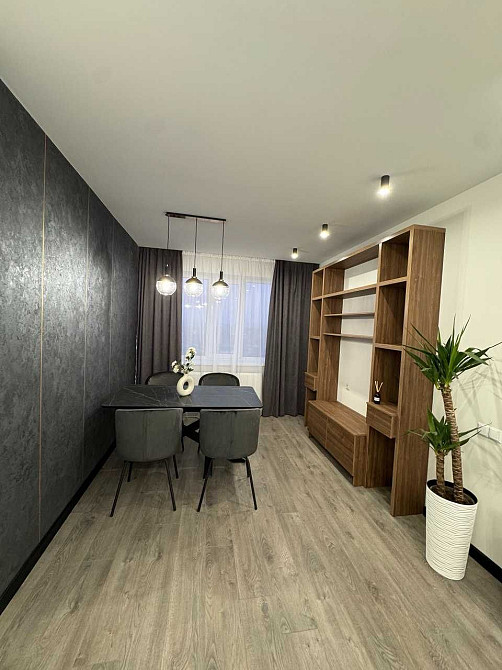 2к двостороння квартира | Окрема кухня, гардеробна, центр, ремонт Івано-Франківськ - зображення 6