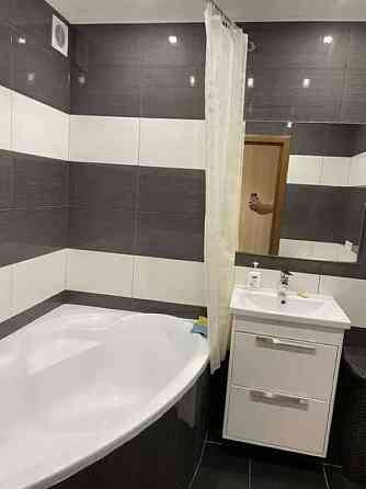 Продаж 2 кімн. по вул. Закревського 97а, Троещина Київ