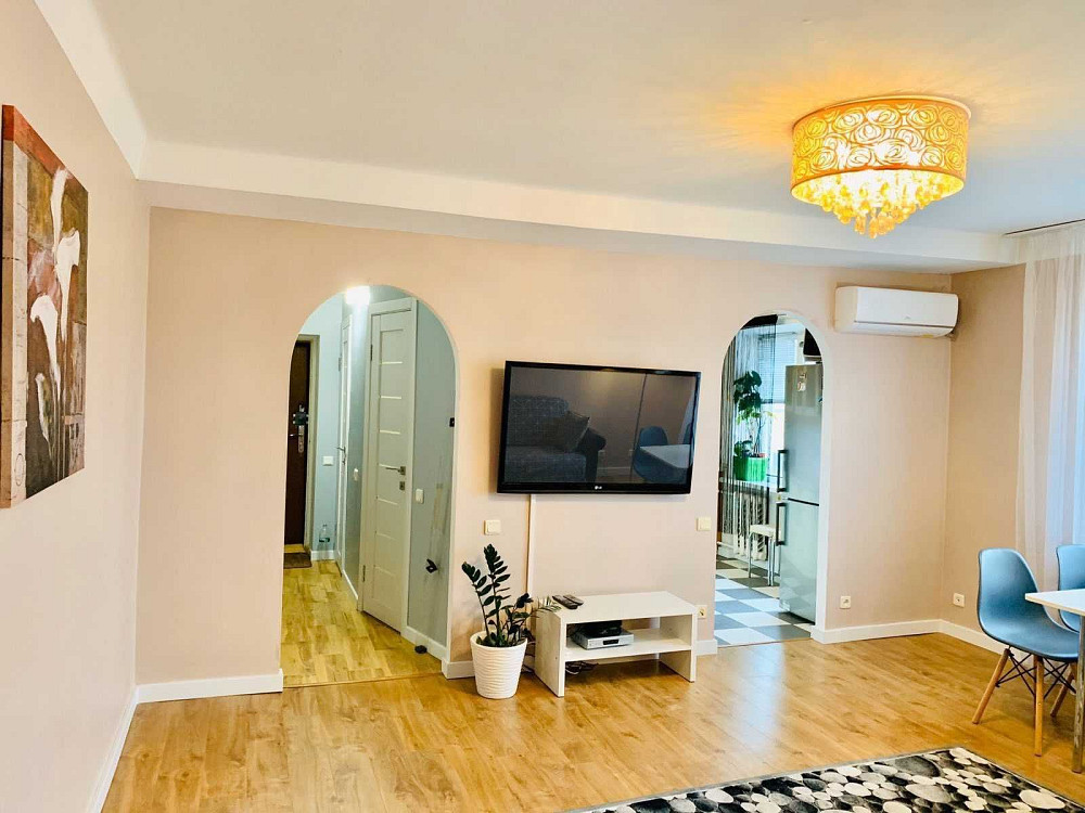 Чудова 3-к квартира на  бул. Лесі Українки 5 Київ - зображення 4