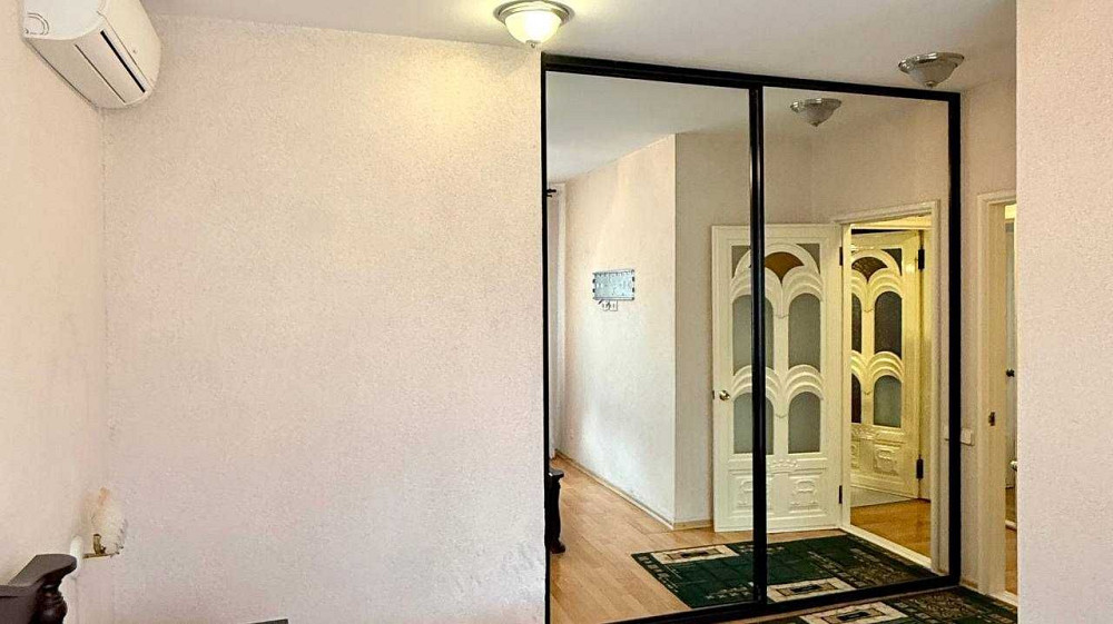 Оренда великої 4-кімнатної квартири з паркомісцем. Центр міста Винница - изображение 2