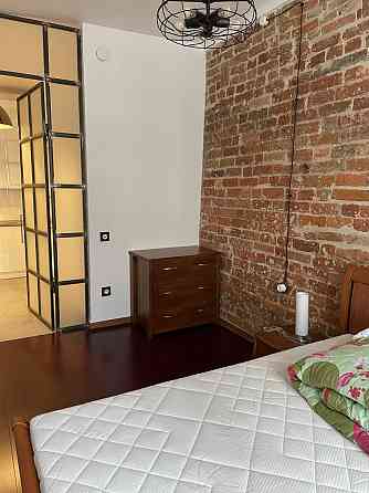 Оренда 2 х кім квартири на площі Ринок Львов