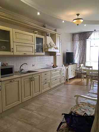 Сдам 2 комн Французский бульвар,S-85 м, генератор, паркинг комнаты раз Одеса