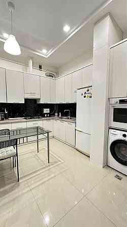 Оренда 2-кімн квартири в ближньому центрі вул.Тарнавського Львов