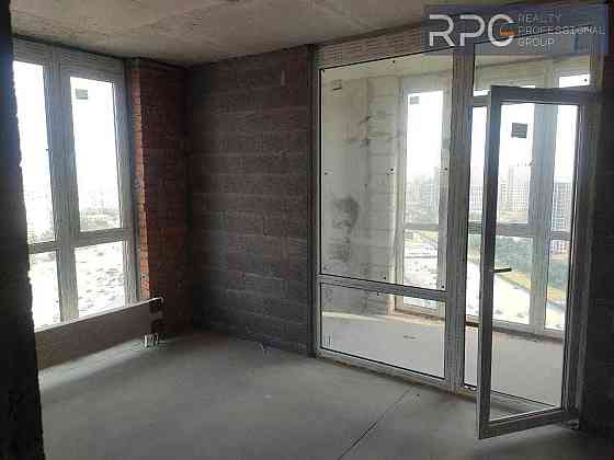 ЖК Варшавський плюс.
Продається 2 к. квартира. Будинок 13.4, 2С4. Київ