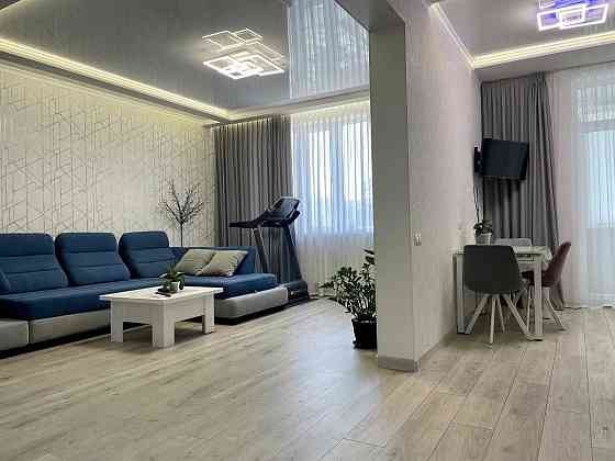 Продам 3 кімнатну квартиру з кладовою на 2 станції Фонтанської дороги Odesa