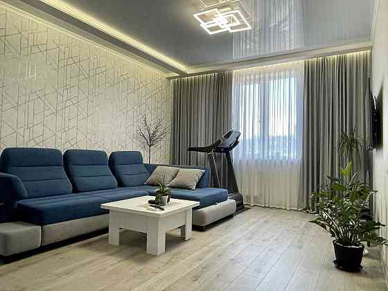 Продам 3 кімнатну квартиру з кладовою на 2 станції Фонтанської дороги Odesa