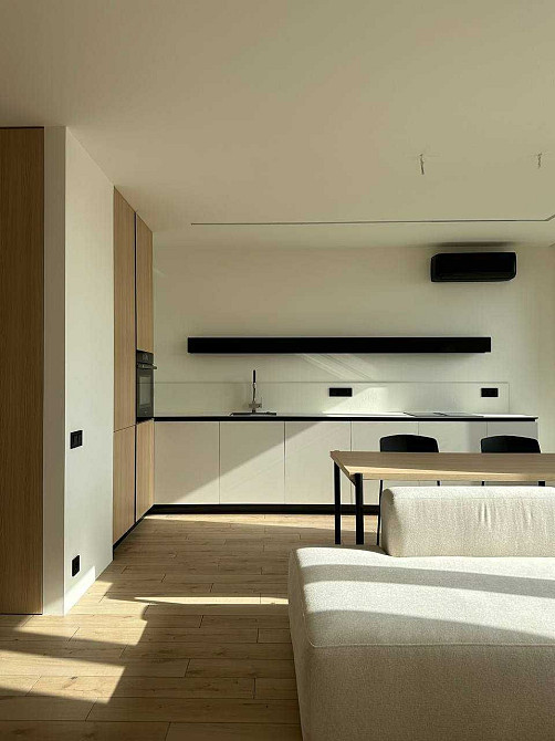 Квартира з новим ремонтом 69м2 в ЖК Seven Севен Осокорки Славутич Київ - зображення 2