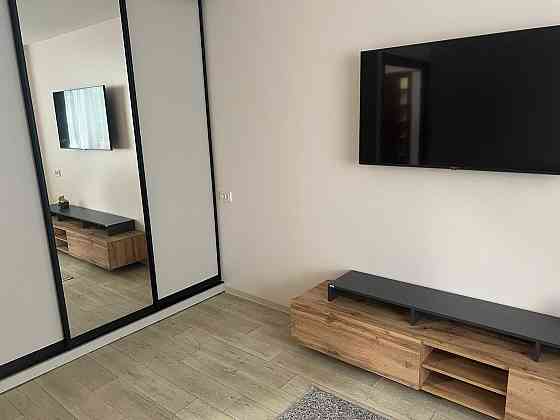 Оренда 1но гарненької  кВ,-ри  по вул Десантників Житомир