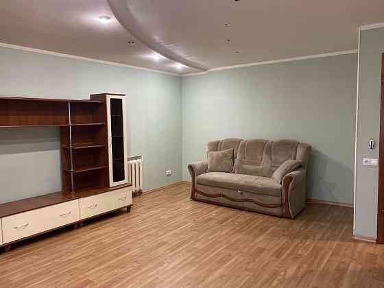 Сдам 1 ком р-н рынка Образцовый Слобожанское