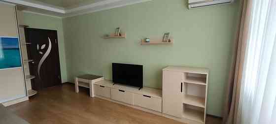 Оренда 1к Деміївська 14 метро центр Либідська Киев